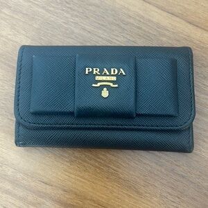 Prada Black Saffiano Leather Key Case holder